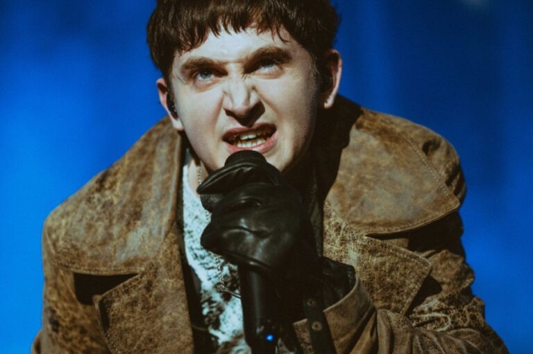 Dillom - portada - OYR